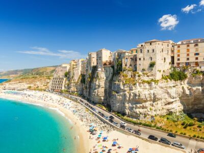 Ferragosto a Tropea: Cosa Fare nella Perla del Tirreno Durante la Settimana di Ferragosto